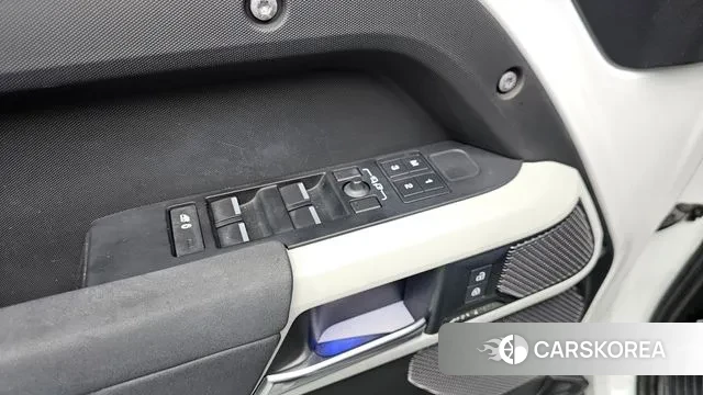 Land Rover Defender (L663) id 3560796 из Кореи 7