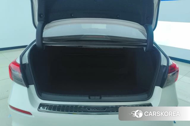 Honda Civic id 4190338 из Китая 7