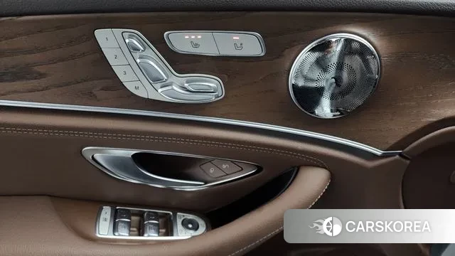 Mercedes-Benz E-Class W213 id 3568165 из Кореи 7