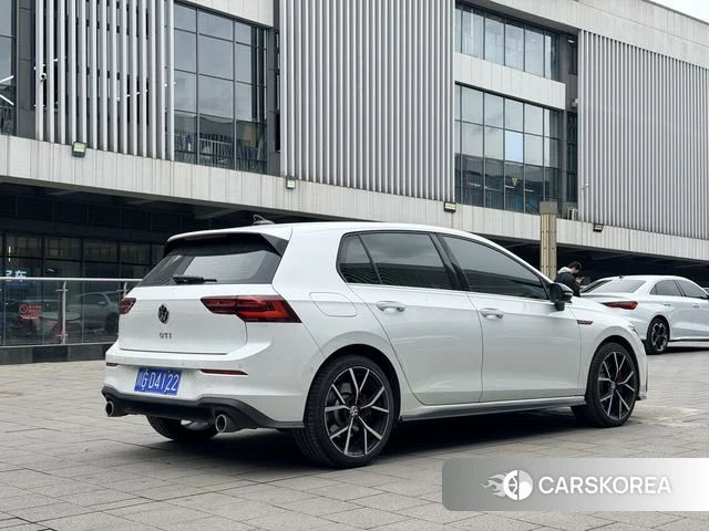 Volkswagen Golf GTI id 4278202 из Китая 7