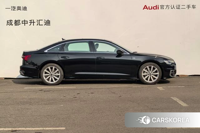 Audi A6L id 4299899 из Китая 7