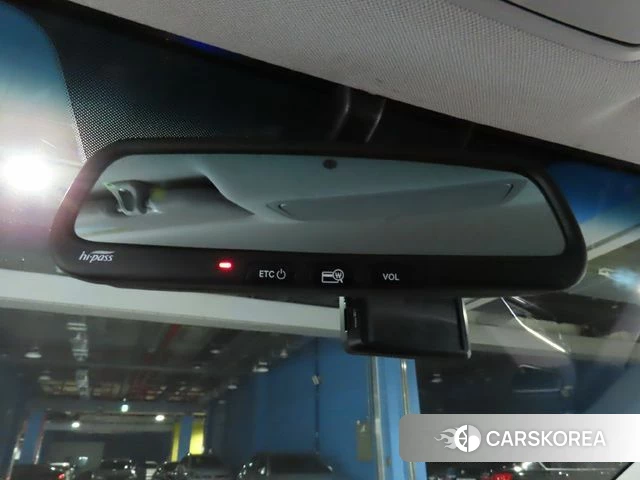 Hyundai Avante AD id 3853834 из Кореи 7