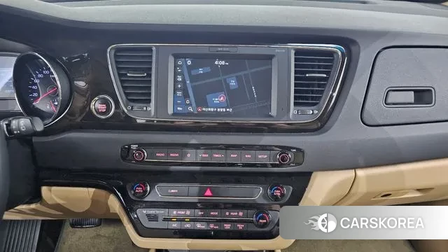 Kia The New Carnival id 2941479 из Кореи 7