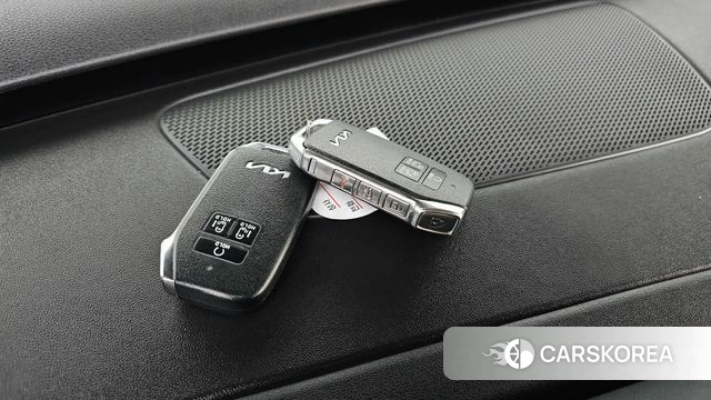 Kia Carnival 4th generation id 4501077 из Кореи 7