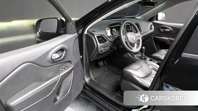 Jeep Cherokee (KL) id 3360373 из Кореи 7