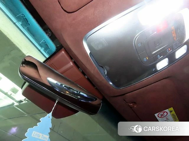 Genesis G90 (RS4) id 3870392 из Кореи 7