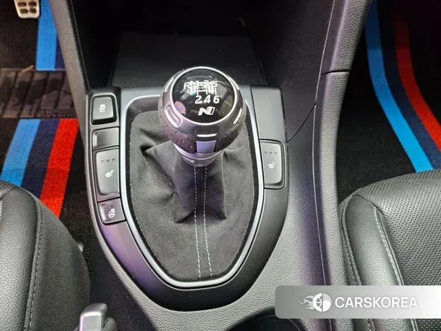 Hyundai Veloster (JS) id 3480017 из Кореи 7