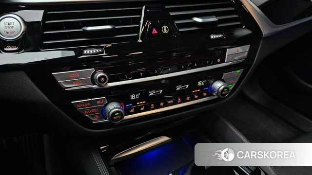 BMW 5 Series (G30) id 4551437 из Кореи 7