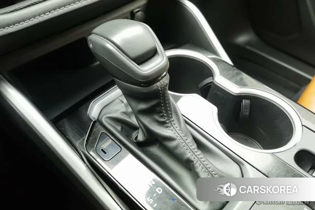 Toyota Crown Lufang id 4262040 из Китая 7