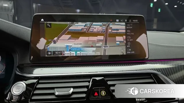 BMW 5 Series (G30) id 3759856 из Кореи 7