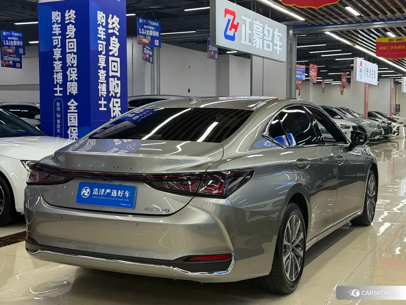 Lexus ES id 4654590 из Китая 7