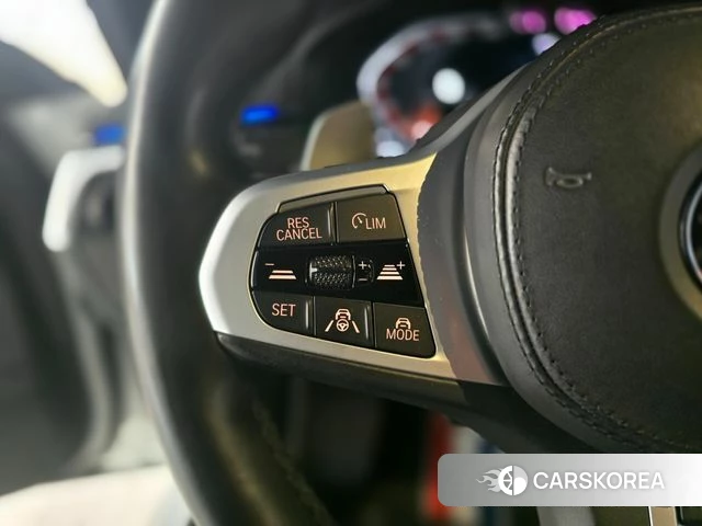 BMW 5 Series (G30) id 3860197 из Кореи 7