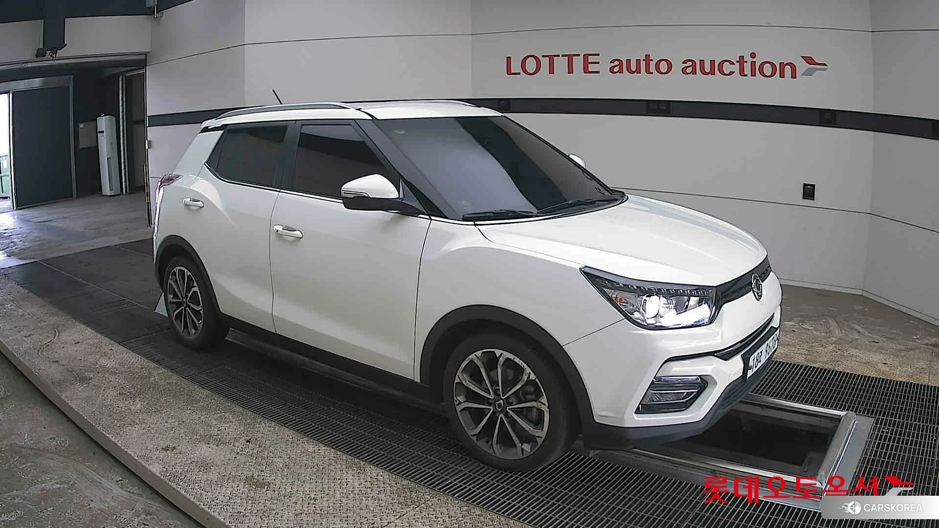 SsangYong Tivoli id 3869459 из Кореи 7