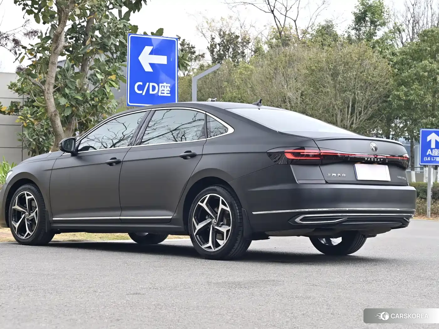 Volkswagen Passat id 4622354 из Китая 7