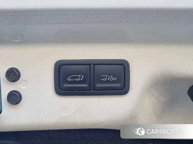 Hyundai Staria id 4206607 из Кореи 7