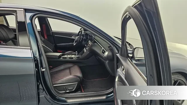 Genesis The New G70 id 3037368 из Кореи 7