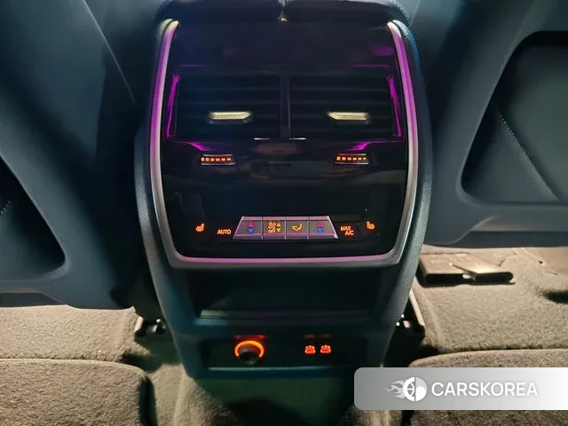 BMW XM (G09) id 3476591 из Кореи 7