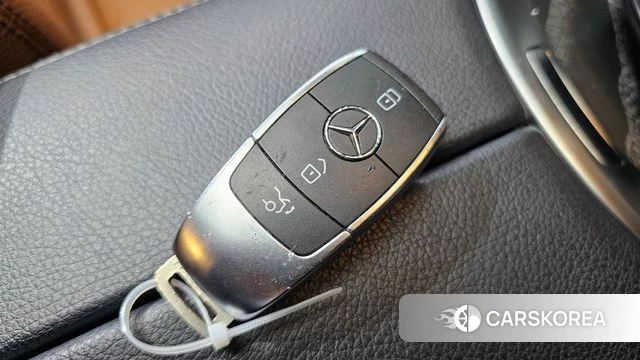 Mercedes-Benz C-Class W205 id 4416037 из Кореи 7