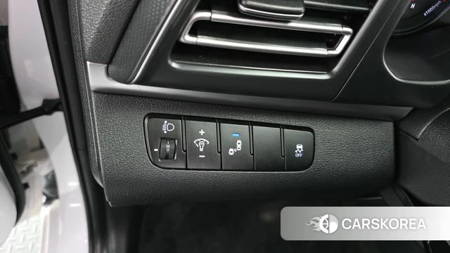 Hyundai The New Avante AD id 4477107 из Кореи 7