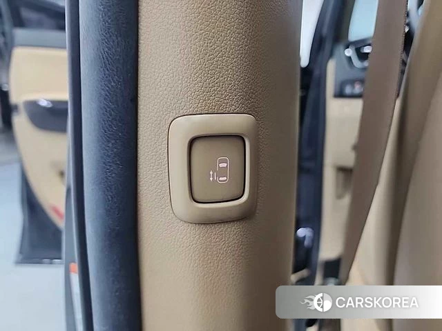 Kia The New Carnival id 4520211 из Кореи 7
