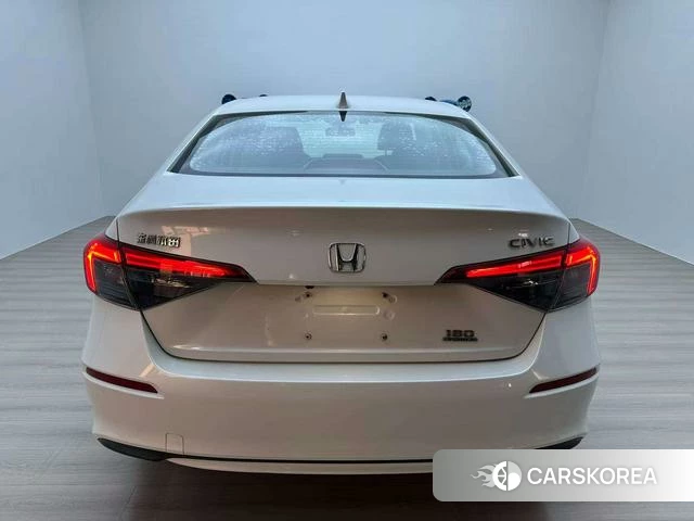 Honda Civic id 4257017 из Китая 7