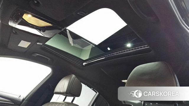 BMW 5 Series (G30) id 3867537 из Кореи 7