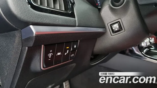 Kia Stinger id 2808354 из Кореи 7