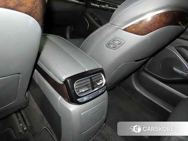 Genesis G90 id 4245730 из Кореи 7