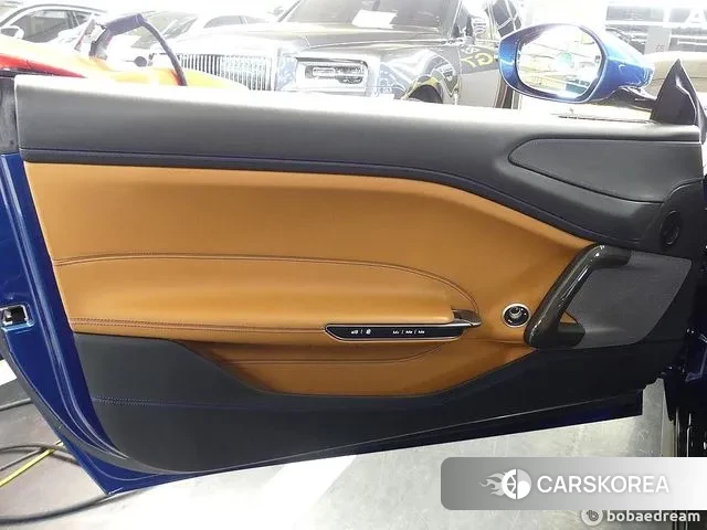 Ferrari GTC4 Russo id 3302465 из Кореи 7