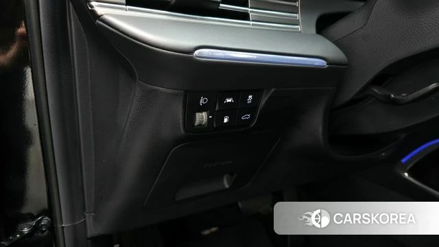 Hyundai The New Grandeur IG Hybrid id 4282844 из Кореи 7
