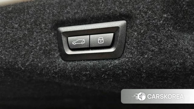 BMW 5 Series (G60) id 4374984 из Кореи 7