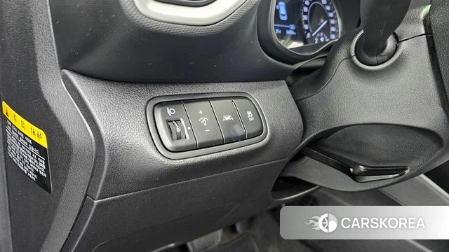 Hyundai Venue id 4632686 из Кореи 7