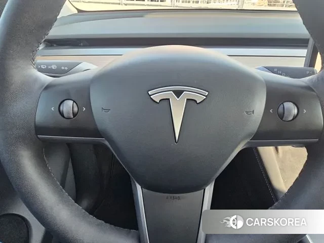 Tesla Model Y id 3645182 из Кореи 7