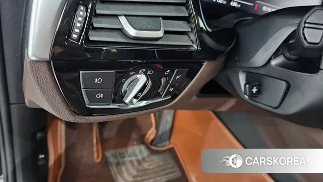 BMW 6 Series GT (G32) id 3385693 из Кореи 7