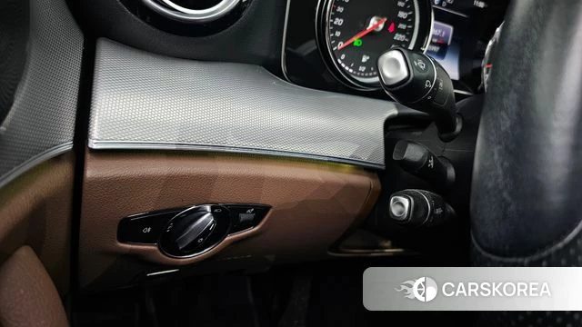 Mercedes-Benz E-Class W213 id 4574591 из Кореи 7