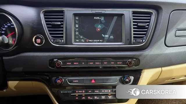 Kia The New Carnival id 3000291 из Кореи 7