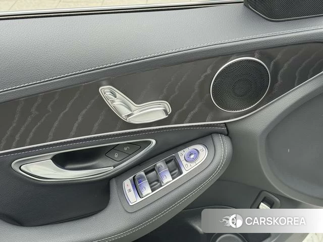 Mercedes-Benz Class C id 4182542 из Китая 7