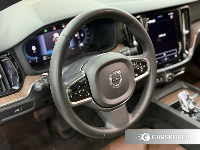 Volvo S60 id 4227309 из Китая 7