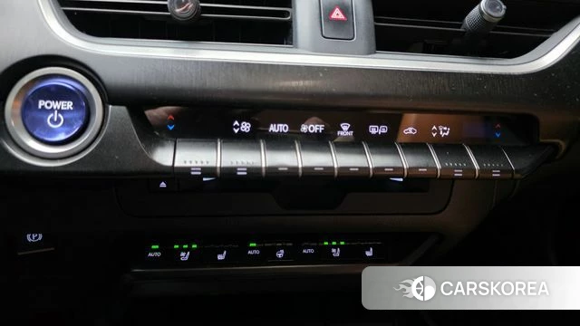 Lexus UX250h id 4377621 из Кореи 7
