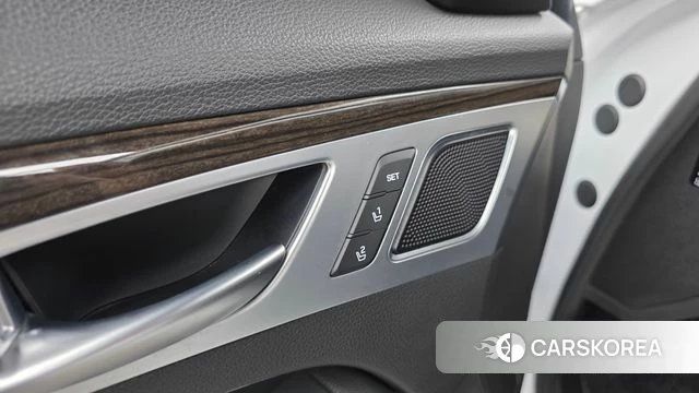 Genesis G80 id 3873121 из Кореи 7