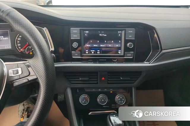 Volkswagen Sagitar id 3804728 из Китая 7