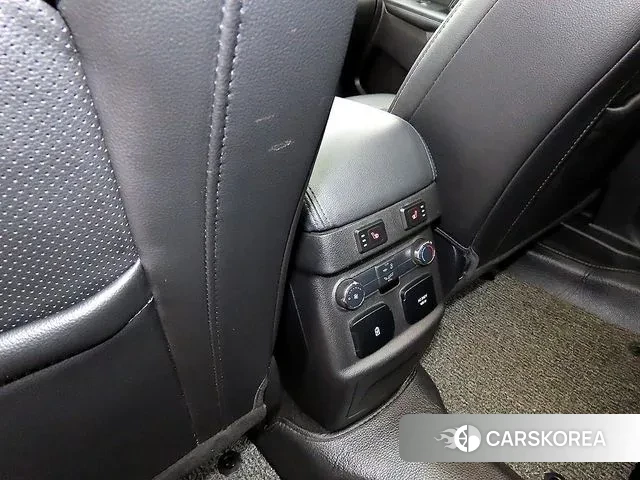 Ford Explorer id 3661969 из Кореи 7