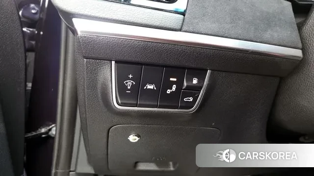 Kia Stinger id 3439746 из Кореи 7