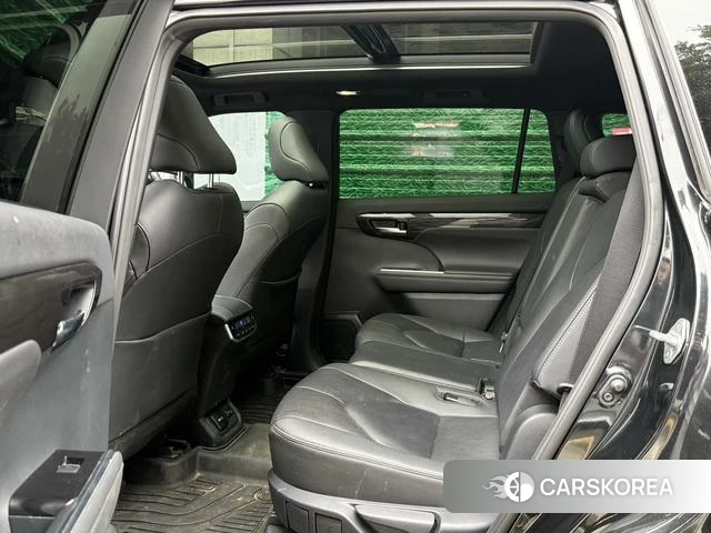 Toyota Crown Lufang id 4276563 из Китая 7