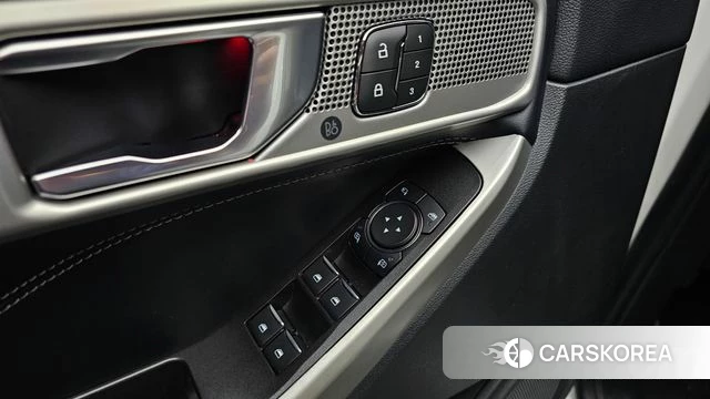 Ford Explorer 6th Generation id 3922652 из Кореи 7