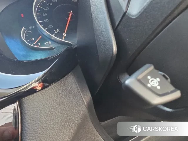 BMW 5 Series (G30) id 3000418 из Кореи 7