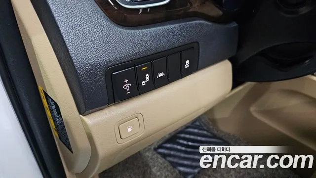 Kia The New Carnival id 2912469 из Кореи 7