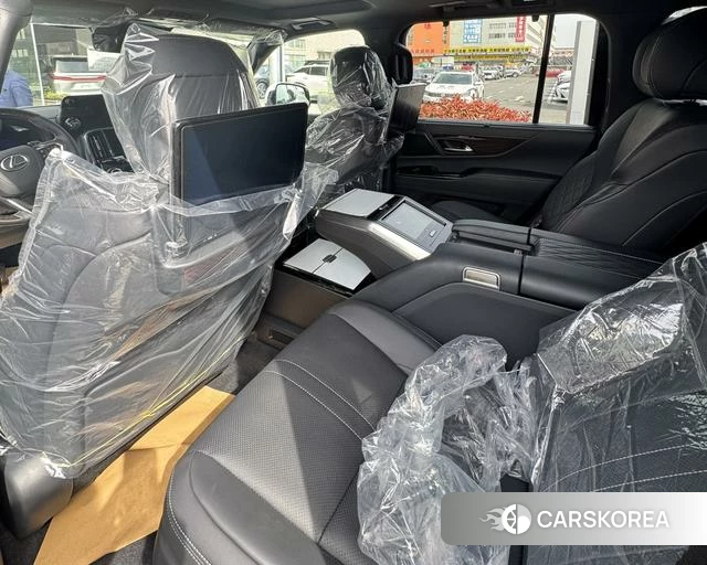 Lexus LX id 4239655 из Китая 7