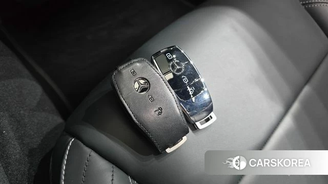 Mercedes-Benz E-Class W213 id 4894453 из Кореи 7