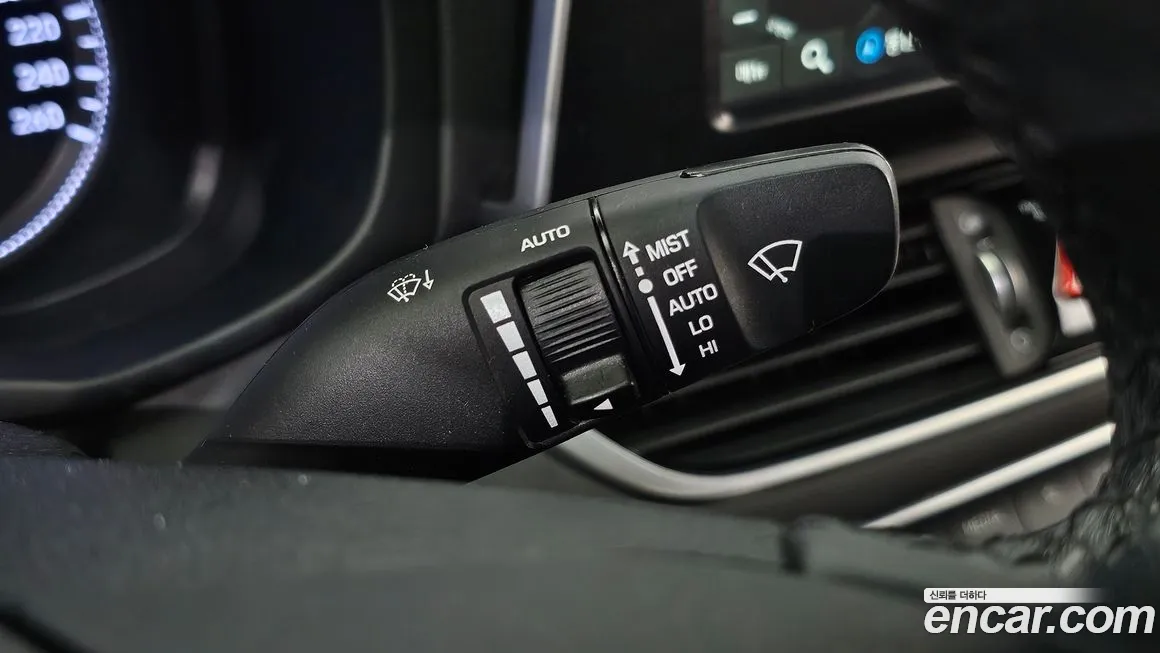 Hyundai Grandeur IG id 2156383 из Кореи 7